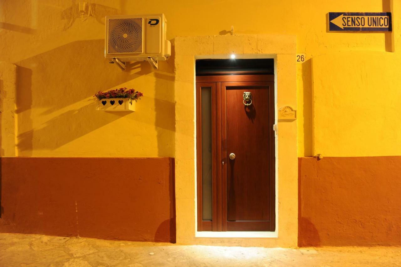 Palazzo Savoia 1856 Apartment ฟาซาโน ภายนอก รูปภาพ